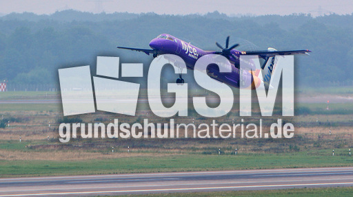 Bombardier Dash 8 Q400_7.jpg